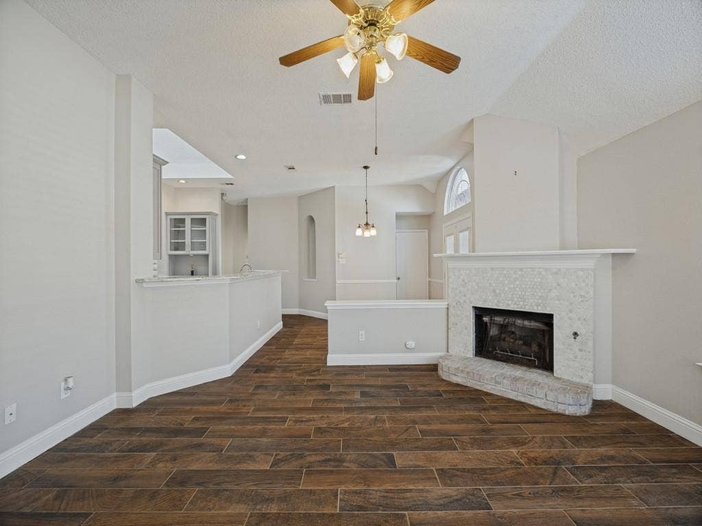 741 Lauren Way, Allen, TX 75002 741 Lauren Way, Allen, TX 75002