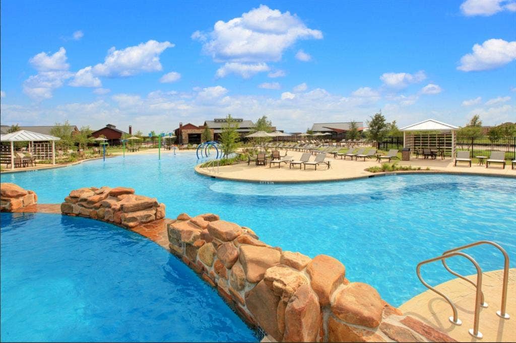 1895 Indigo Lane, Forney, TX 75126 1895 Indigo Lane, Forney, TX 75126