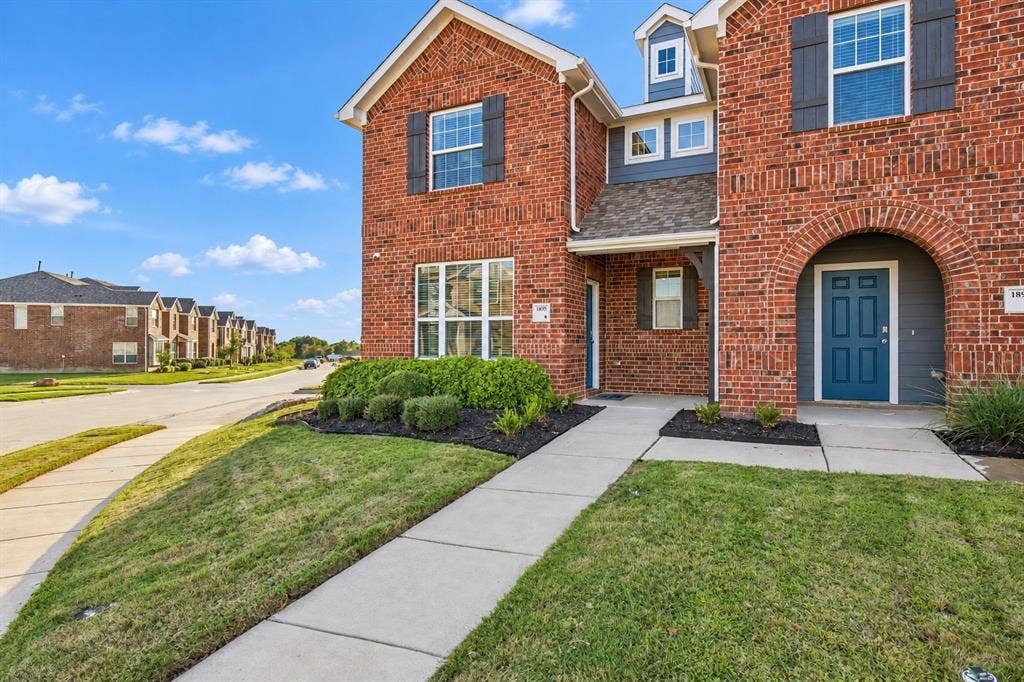 1895 Indigo Lane, Forney, TX 75126 1895 Indigo Lane, Forney, TX 75126