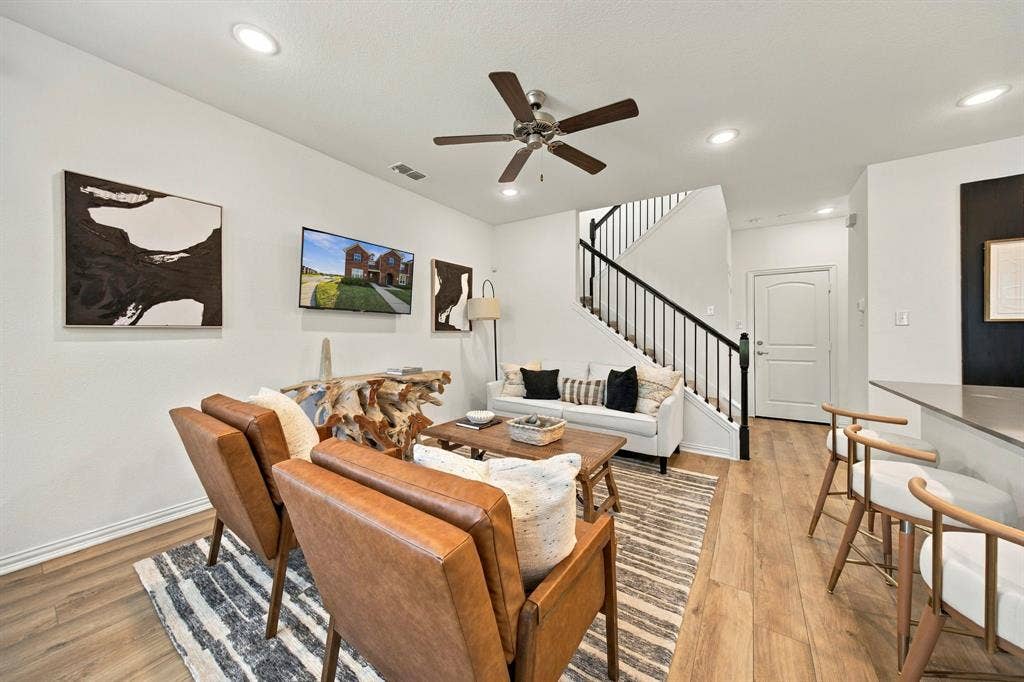 1895 Indigo Lane, Forney, TX 75126 1895 Indigo Lane, Forney, TX 75126
