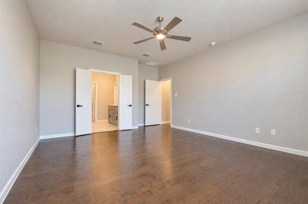 10208 Hanks Creek Road, Fort Worth, TX 76126 10208 Hanks Creek Road, Fort Worth, TX 76126