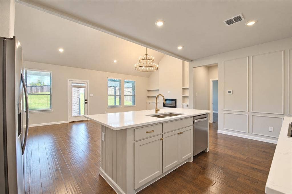 10208 Hanks Creek Road, Fort Worth, TX 76126 10208 Hanks Creek Road, Fort Worth, TX 76126