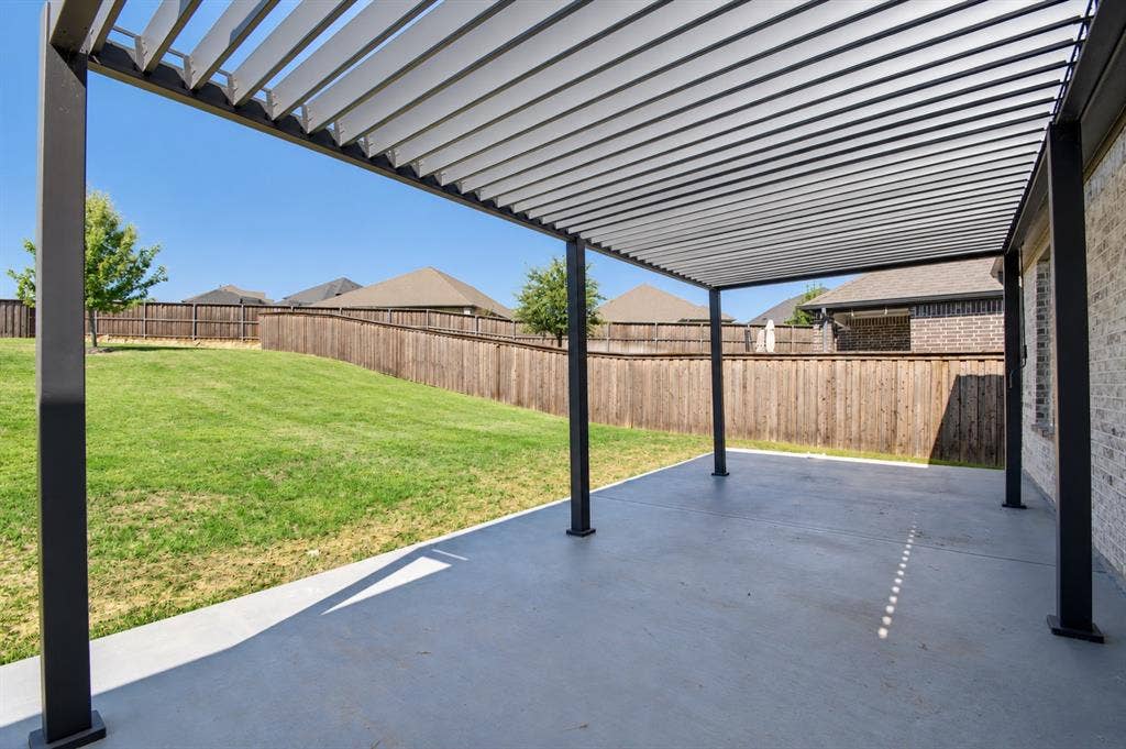 10208 Hanks Creek Road, Fort Worth, TX 76126 10208 Hanks Creek Road, Fort Worth, TX 76126