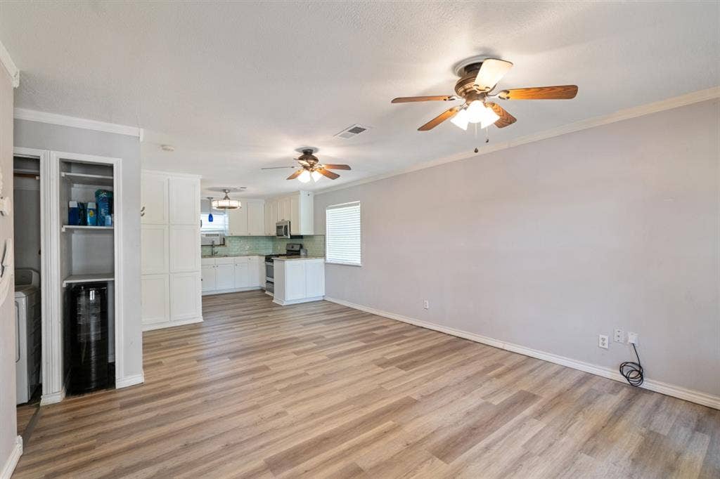 140 Lynn Creek Drive, Mabank, TX 75156 140 Lynn Creek Drive, Mabank, TX 75156