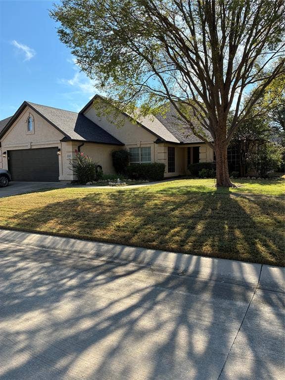 Property photo for 10009 Hanford Drive, Denton, TX