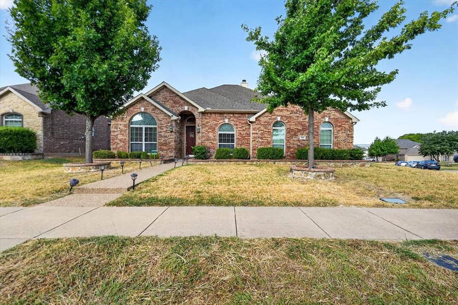 Property photo for 902 Nikki Drive, Cedar Hill, TX