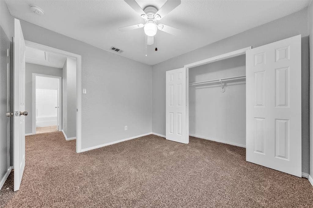 5448 Pecan Creek Circle, Fort Worth, TX 76244 5448 Pecan Creek Circle, Fort Worth, TX 76244