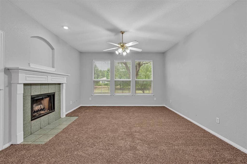 5448 Pecan Creek Circle, Fort Worth, TX 76244 5448 Pecan Creek Circle, Fort Worth, TX 76244