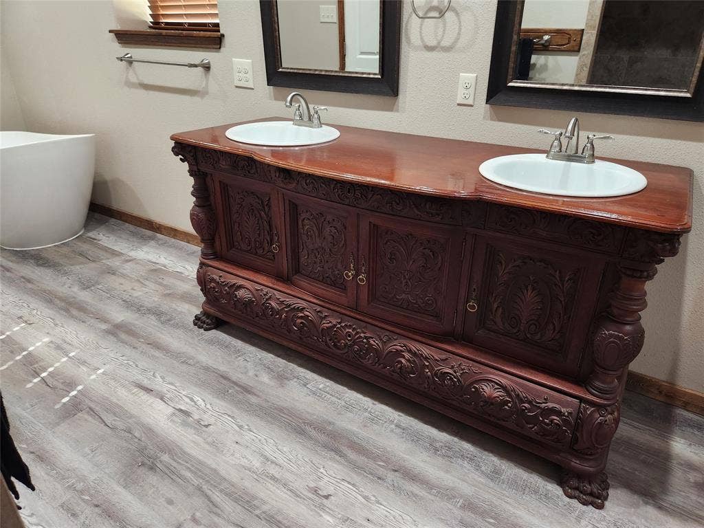 Custom dual vanity.