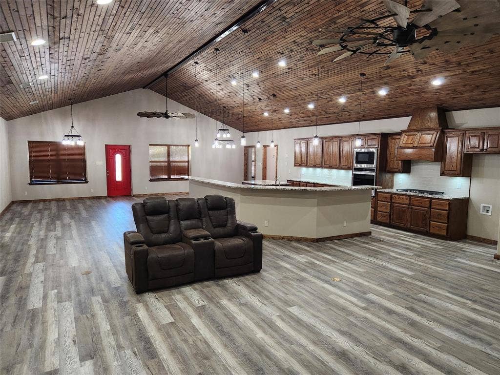 6702 E Lake Road, Abilene, TX 79601