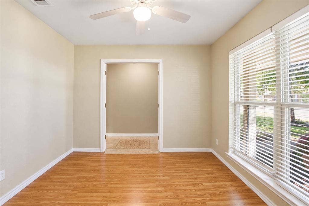 1920 Big Sky Drive, Lewisville, TX 75077 Another look at this versatile room, ready to become whatever suits your lifestyle.