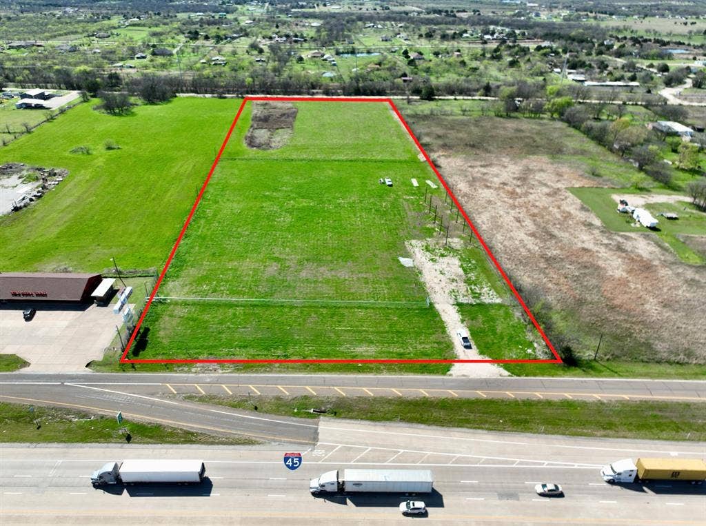 TBD 8.06 Interstate 45 Highway, Rice, TX 75155 TBD 8.06 Interstate 45 Highway, Rice, TX 75155