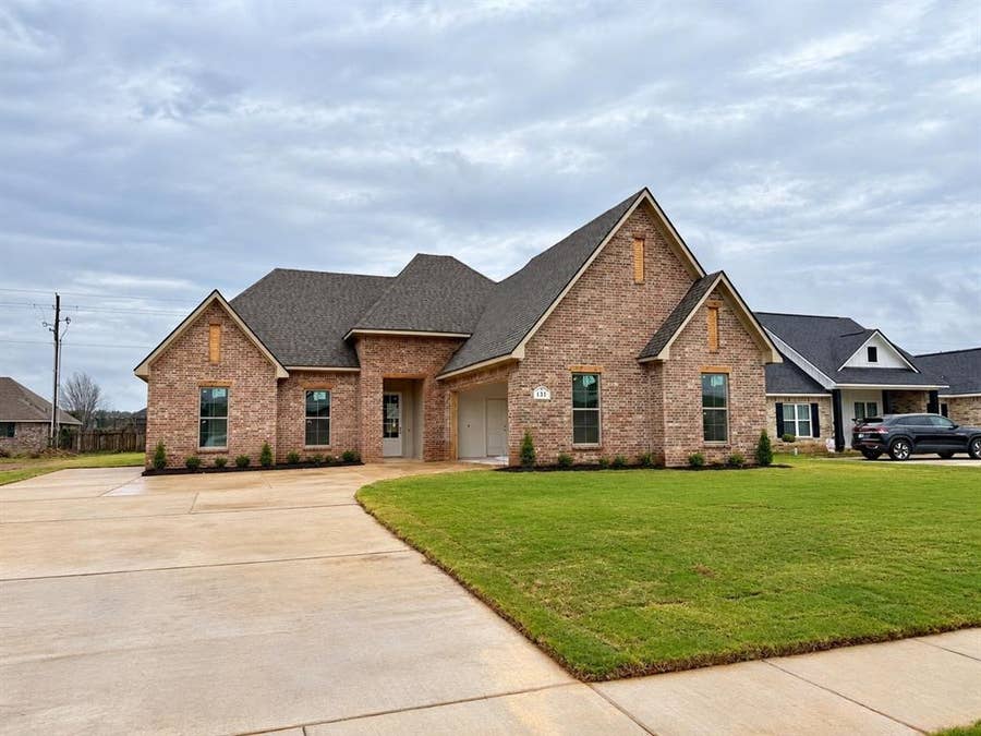 Property photo for 131 Sitka Loop, Haughton, LA