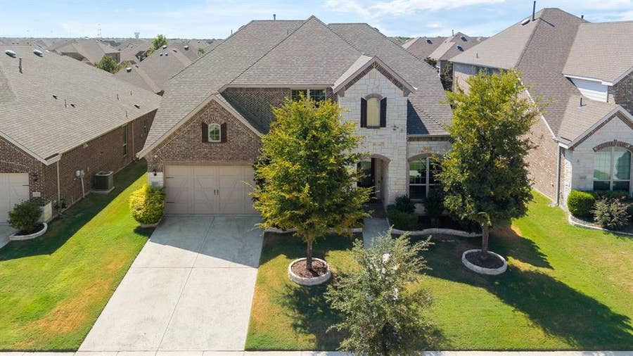 Property photo for 11109 Villa Canales Lane, Frisco, TX