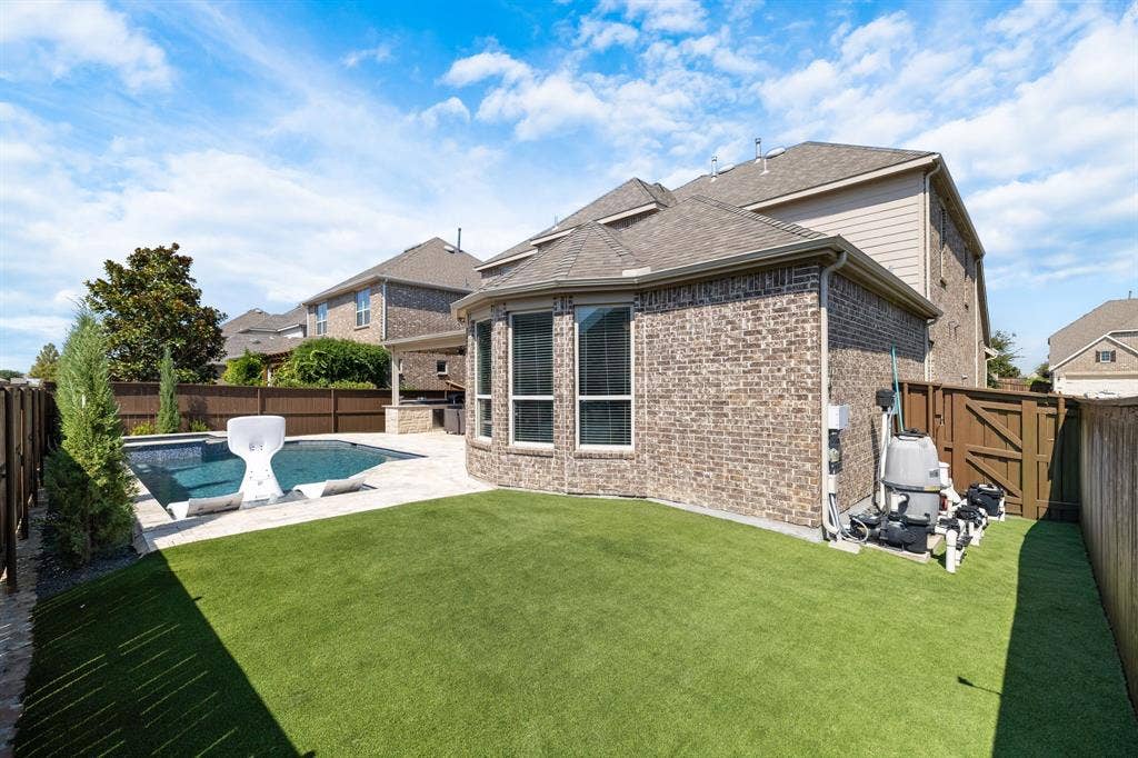 11109 Villa Canales Lane, Frisco, TX 75035 Low Maintenance Back Yard!