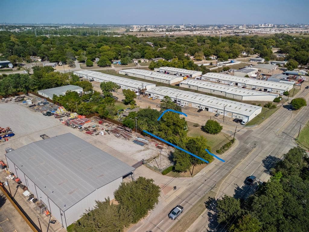 1201 S Wildwood Drive, Irving, TX 75060 1201 S Wildwood Drive, Irving, TX 75060