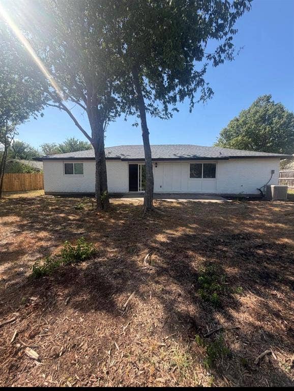 3709 Clark Court, Arlington, TX 76015 3709 Clark Court, Arlington, TX 76015