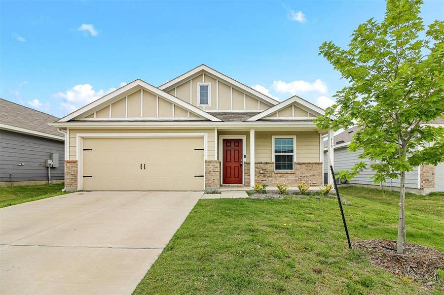 Property photo for 518 Olmstead Drive, Princeton, TX