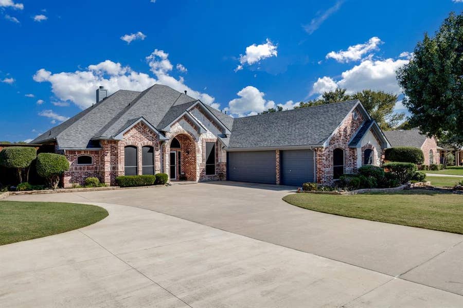 Property photo for 104 Olives Branch, Shady Shores, TX