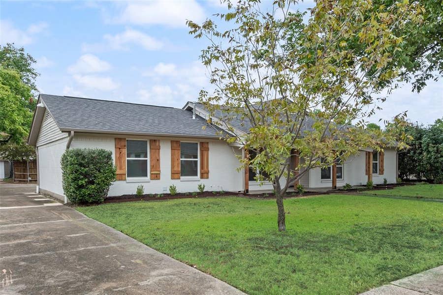 Property photo for 3431 Cloverdale Lane, Farmers Branch, TX