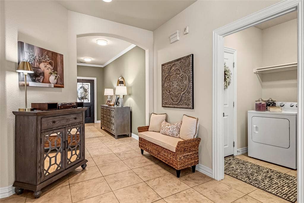 153 Byron Nelson Court, Frisco, TX 75036 View of entrance and laundry room