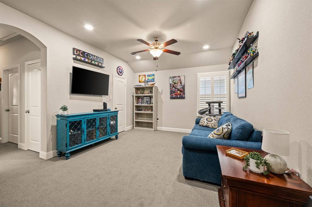 737 Hammond Street, Coppell, TX 75019 737 Hammond Street, Coppell, TX 75019