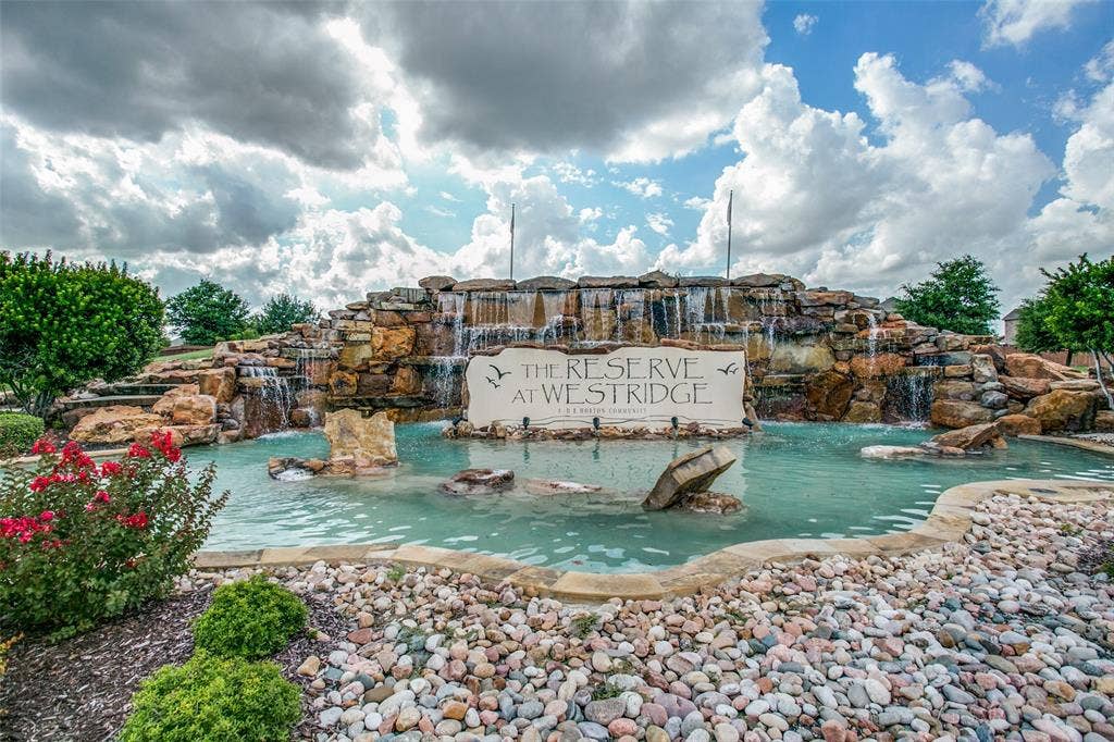 200 Mount Olive Avenue, McKinney, TX 75072 200 Mount Olive Avenue, McKinney, TX 75072
