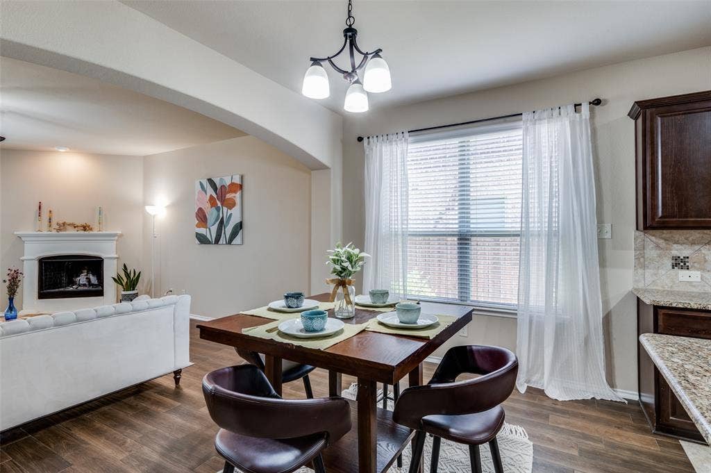 200 Mount Olive Avenue, McKinney, TX 75072 200 Mount Olive Avenue, McKinney, TX 75072
