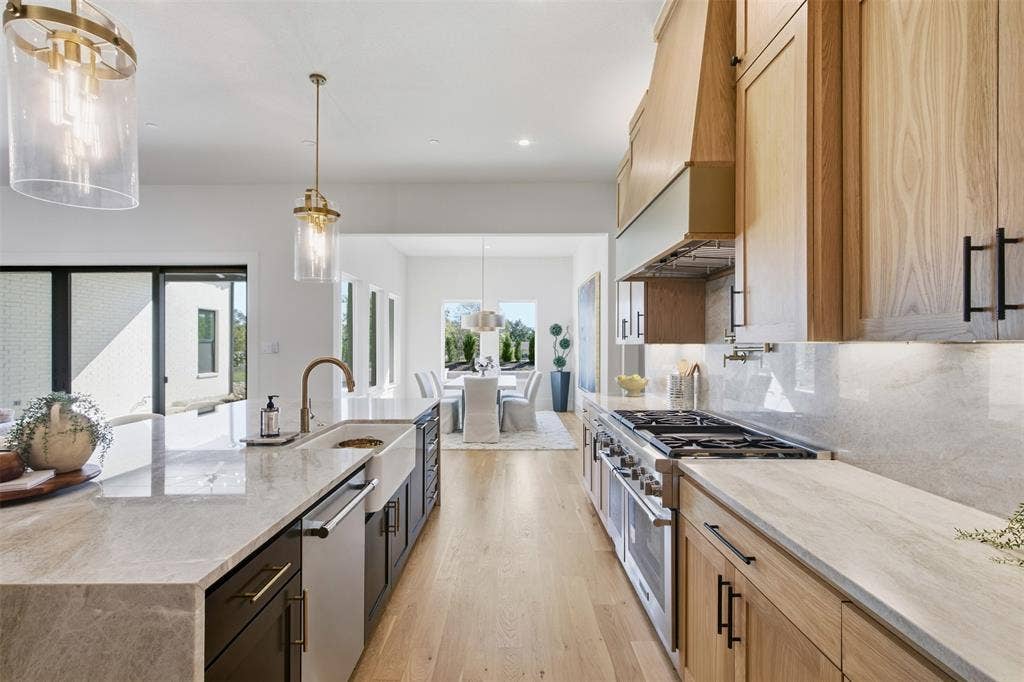 940 Healey Drive, Fairview, TX 75069 940 Healey Drive, Fairview, TX 75069