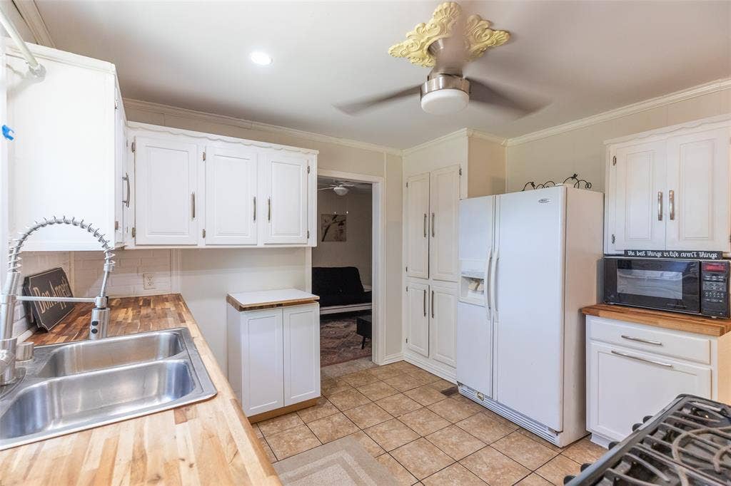 1434 Briarwood Street, Abilene, TX 79603