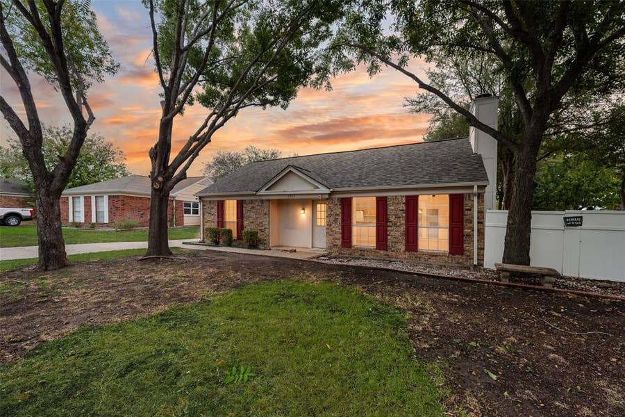 Property photo for 3904 Manzinita Street, Fort Worth, TX