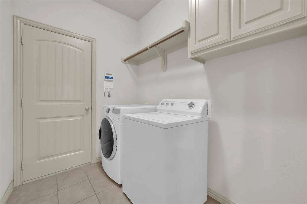 336 Gotland Drive, Grand Prairie, TX 75052 336 Gotland Drive, Grand Prairie, TX 75052