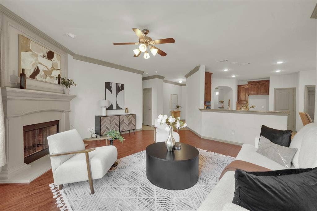 336 Gotland Drive, Grand Prairie, TX 75052 336 Gotland Drive, Grand Prairie, TX 75052