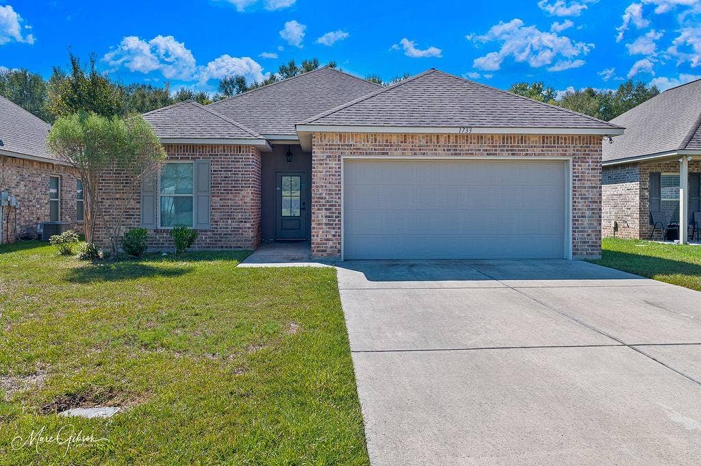 1733 S Reunion Drive, Shreveport, LA 71118 1733 S Reunion Drive, Shreveport, LA 71118