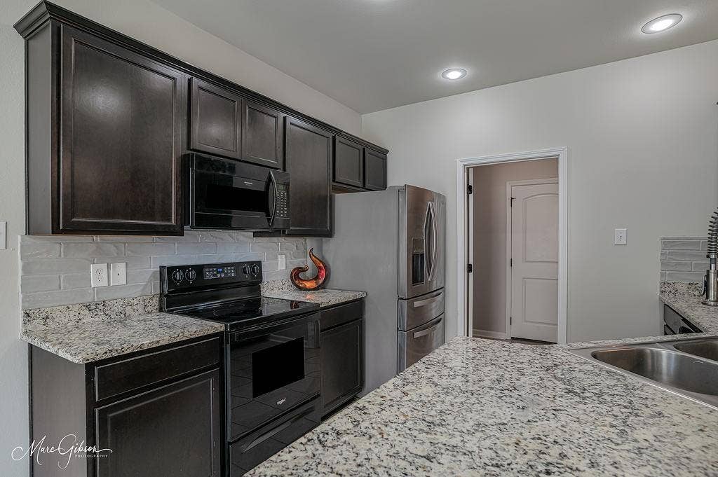 1733 S Reunion Drive, Shreveport, LA 71118 1733 S Reunion Drive, Shreveport, LA 71118