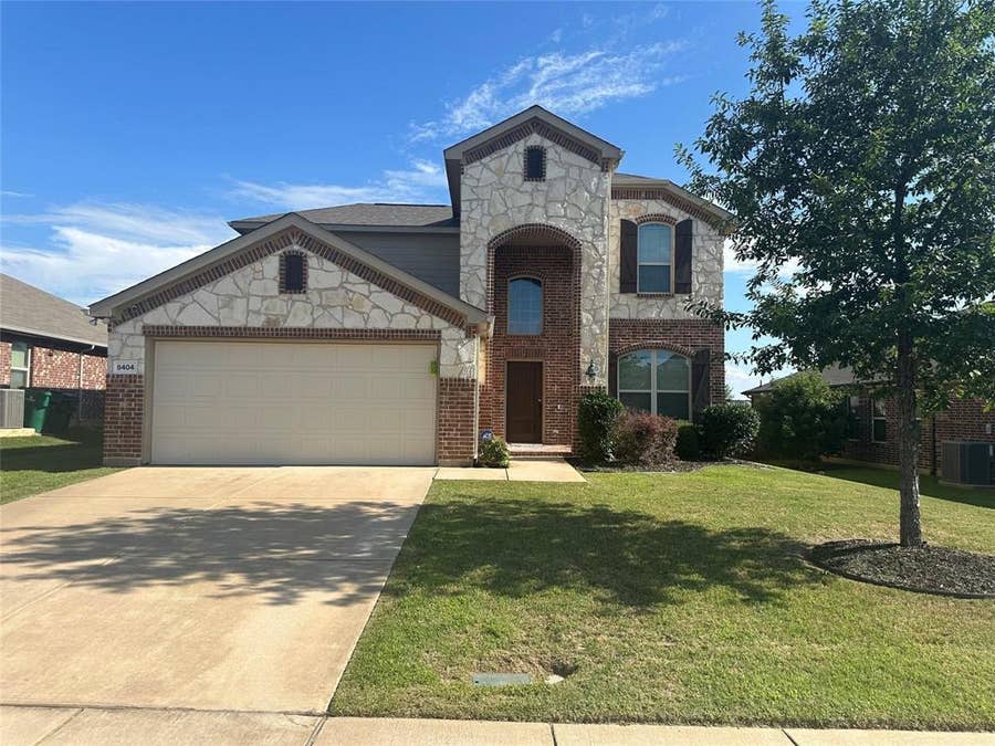 Property photo for 8404 Sioux Trail, Aubrey, TX