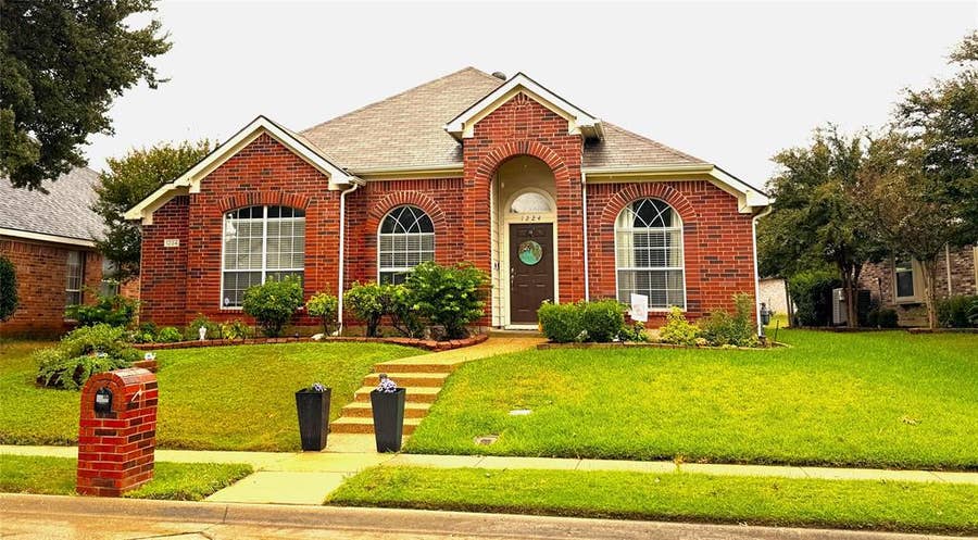 Property photo for 1224 Tanner Drive, Lewisville, TX