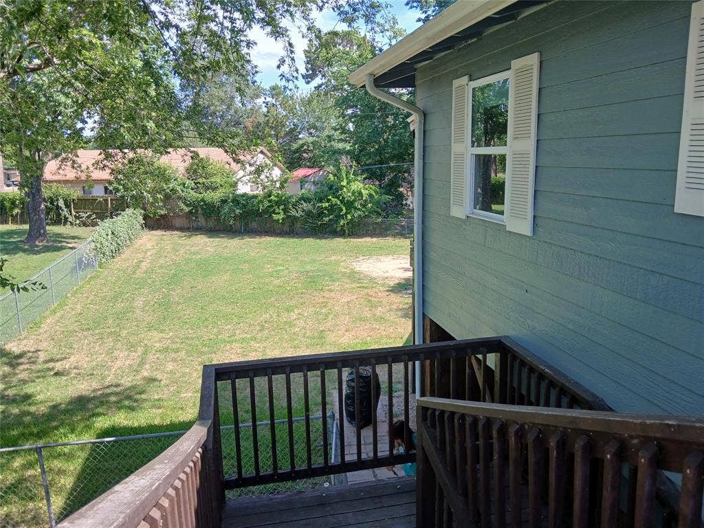 242 AUTUMN WOOD Trail, Gun Barrel City, TX 75156 242 AUTUMN WOOD Trail, Gun Barrel City, TX 75156
