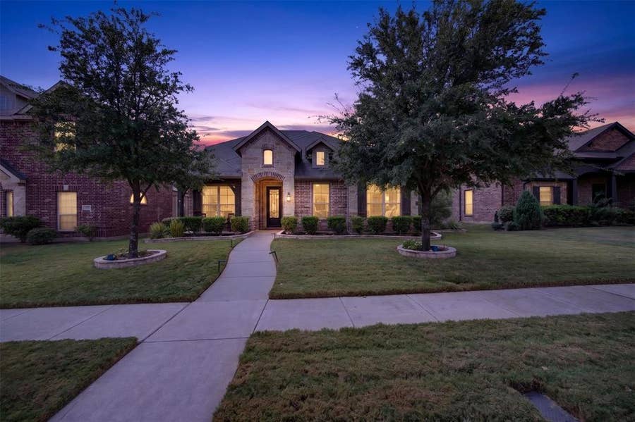 Property photo for 108 Crystal Creek Drive, Red Oak, TX