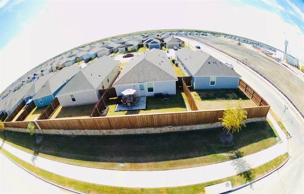 1734 Horizons Hill, Crandall, TX 75114