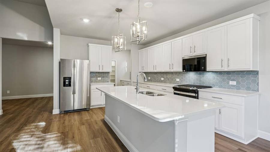 Property photo for 3846 Austin Drive, Farmersville, TX