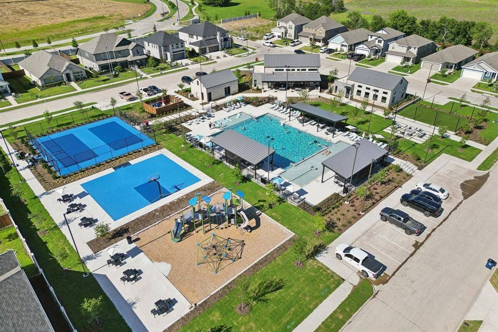 3838 Austin Drive, Farmersville, TX 75442 3838 Austin Drive, Farmersville, TX 75442