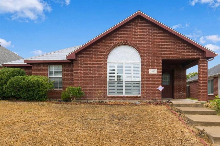Property photo for 1412 Toplea Drive, Euless, TX
