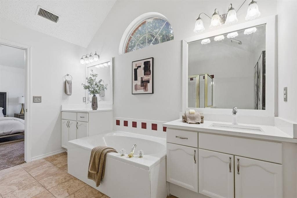 7641 King Arthur Road, Frisco, TX 75035 7641 King Arthur Road, Frisco, TX 75035