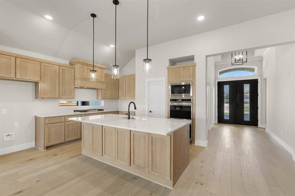 1633 Briarwood, Midlothian, TX 76065 1633 Briarwood-Kitchen-2