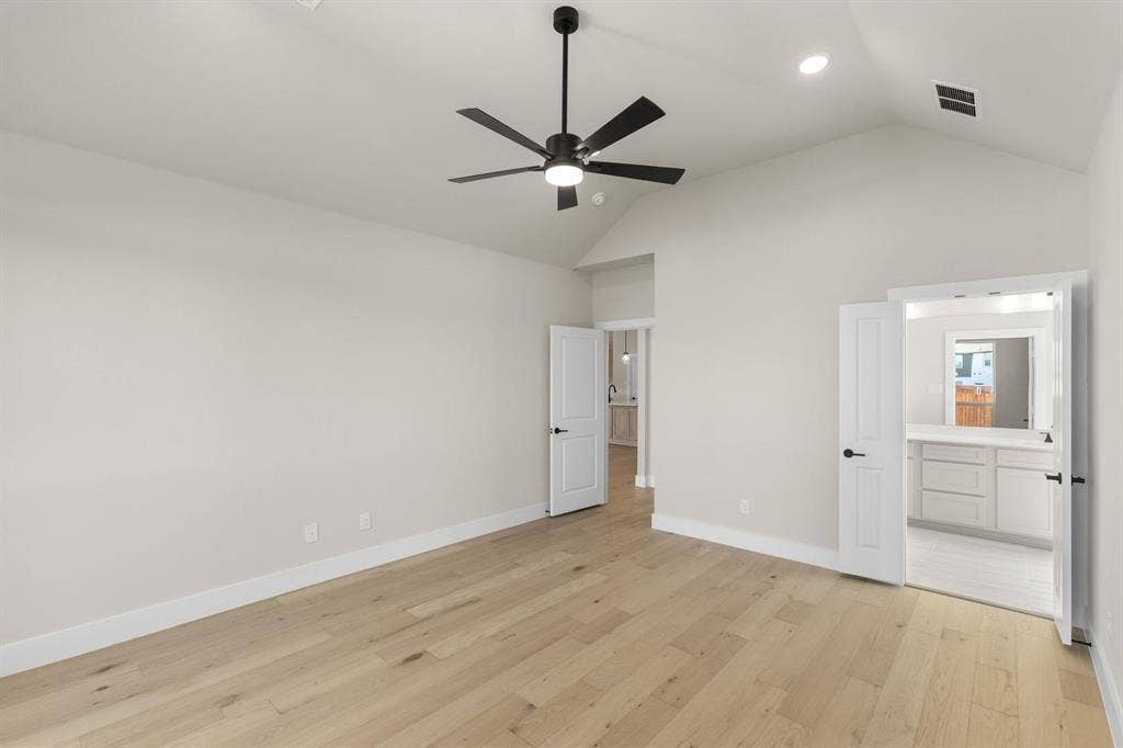 1633 Briarwood, Midlothian, TX 76065 1633 Briarwood-Primary Suite-2