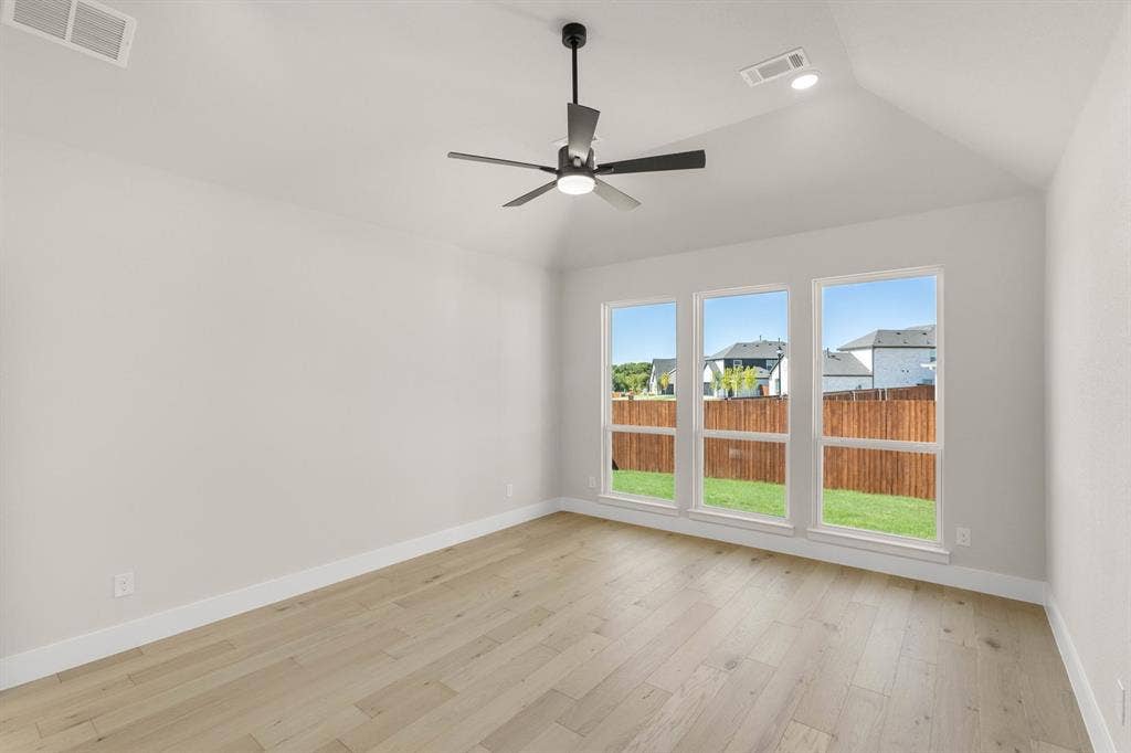 1633 Briarwood, Midlothian, TX 76065 1633 Briarwood-Primary Suite-1