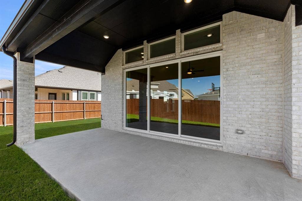 1633 Briarwood, Midlothian, TX 76065 1633 Briarwood-Patio-1