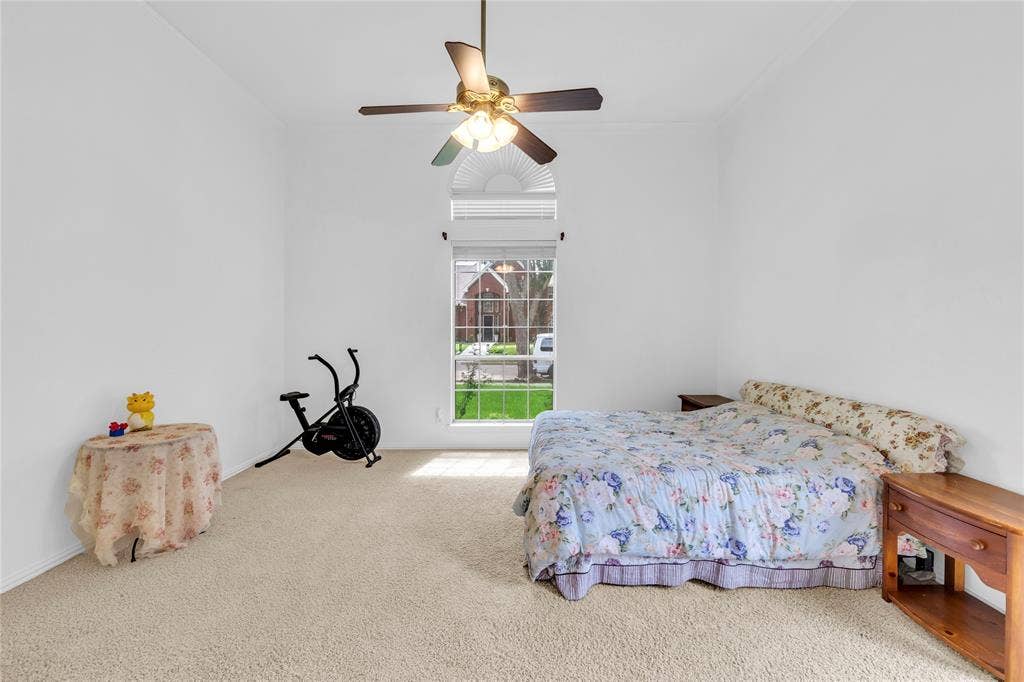 8305 Bartley Circle, Plano, TX 75025 8305 Bartley Circle, Plano, TX 75025