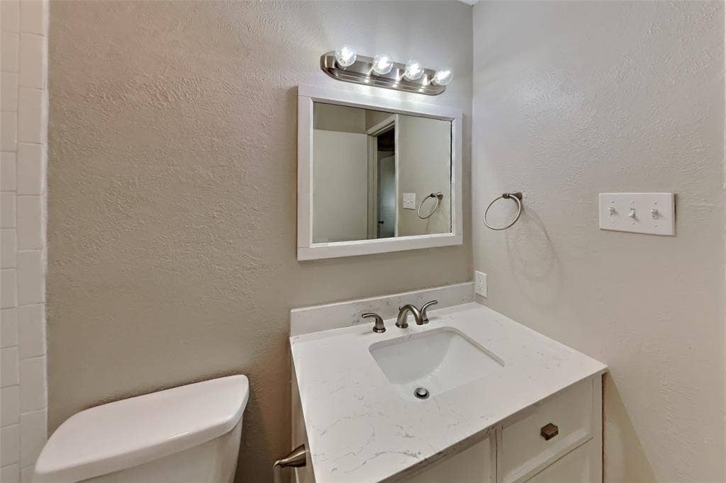1205 Harvest Glen Drive, Plano, TX 75023 1205 Harvest Glen Drive, Plano, TX 75023
